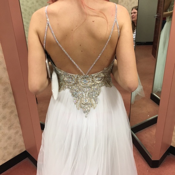 Coya Collection: White And Gold Prom Dress - Picture 4 of 4